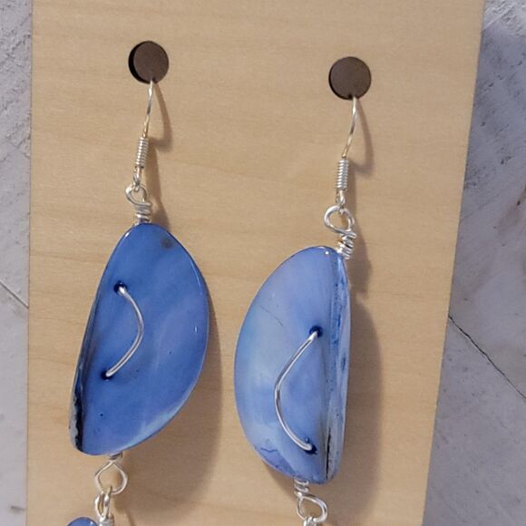 Upcycled Blue Shell Dangle Earrings – Ocean-Inspired Lightweight Eco Jewelry - Picture 2 of 4